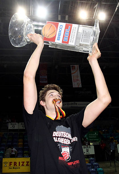 参与显得尤 参与显得尤